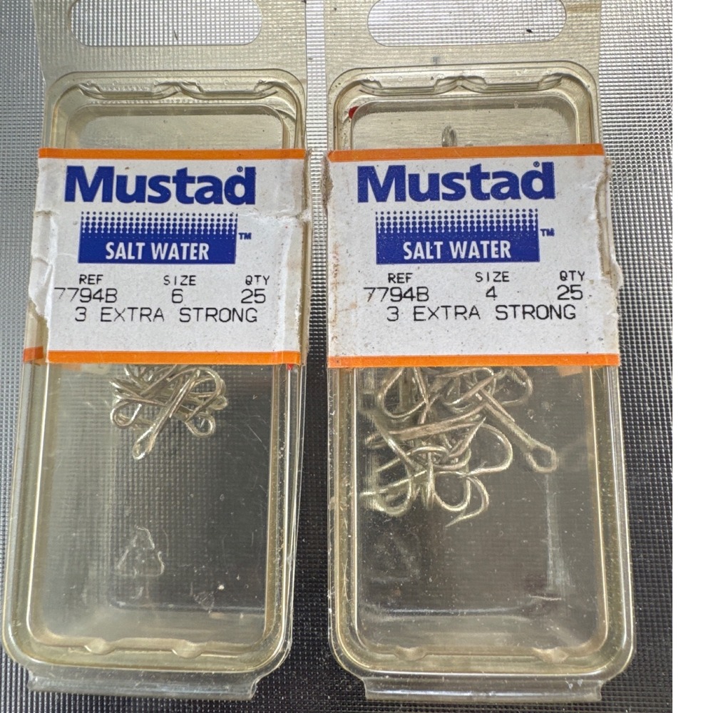 Mustad Salt‎ Water Hooks 7794B 3 Extra Strong Size 4 & 6 Treble Hooks 50pc Total